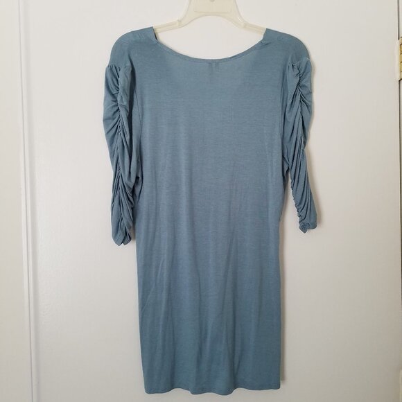 Maurices Beautiful V-Neck Blouse with Floral Detail Ruched Sleeves Medium NWT - Picture 5 of 8